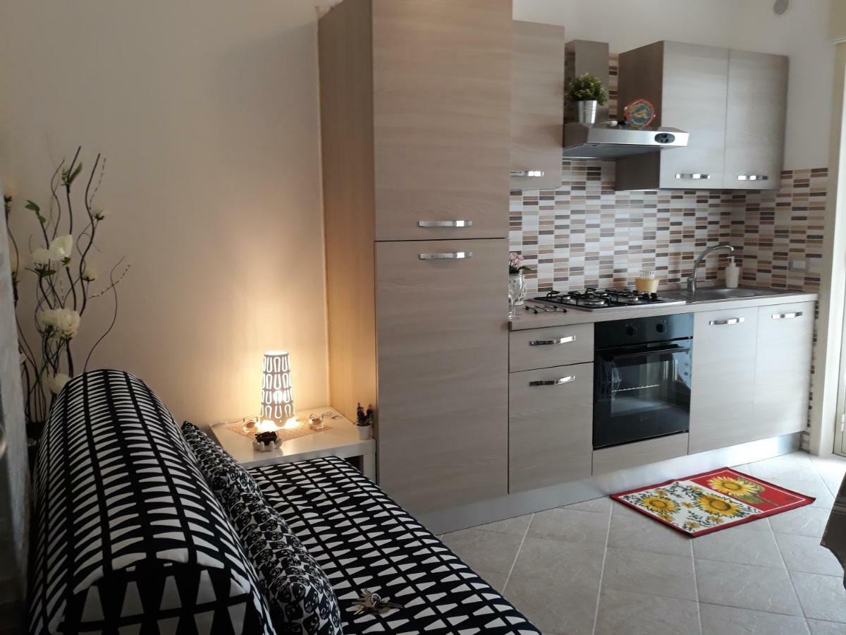 Holiday House Marlin Giardini Naxos Exterior photo